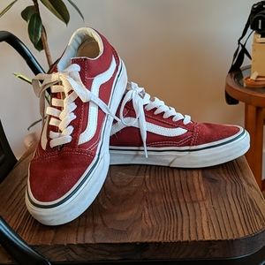 Old Skool Vans in Port Royal/True White, size 5.5